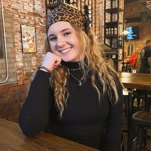 Meet your Posher, Jenna